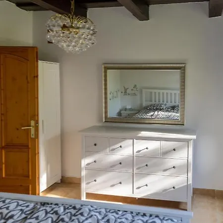 Tulipan Vendeghaz Apartmán Kercaszomor