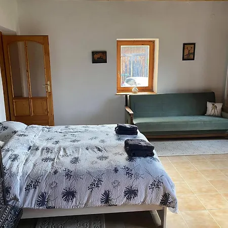 Apartmán Tulipan Vendeghaz Kercaszomor